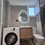 Apartamento Cozy White House - Near *
