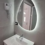 Apartamento Cozy White House - Near *