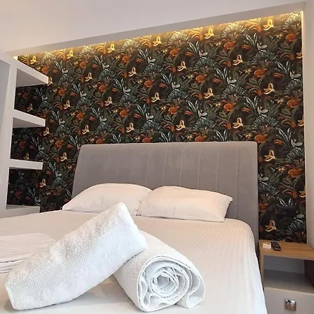 Apartamento Cozy White House - Near Private Jacuzzi *