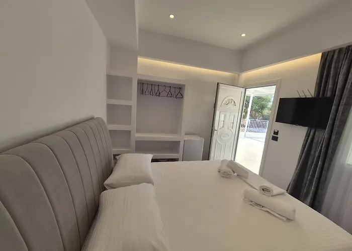 公寓 Cozy White House - Near 卡萨米尔